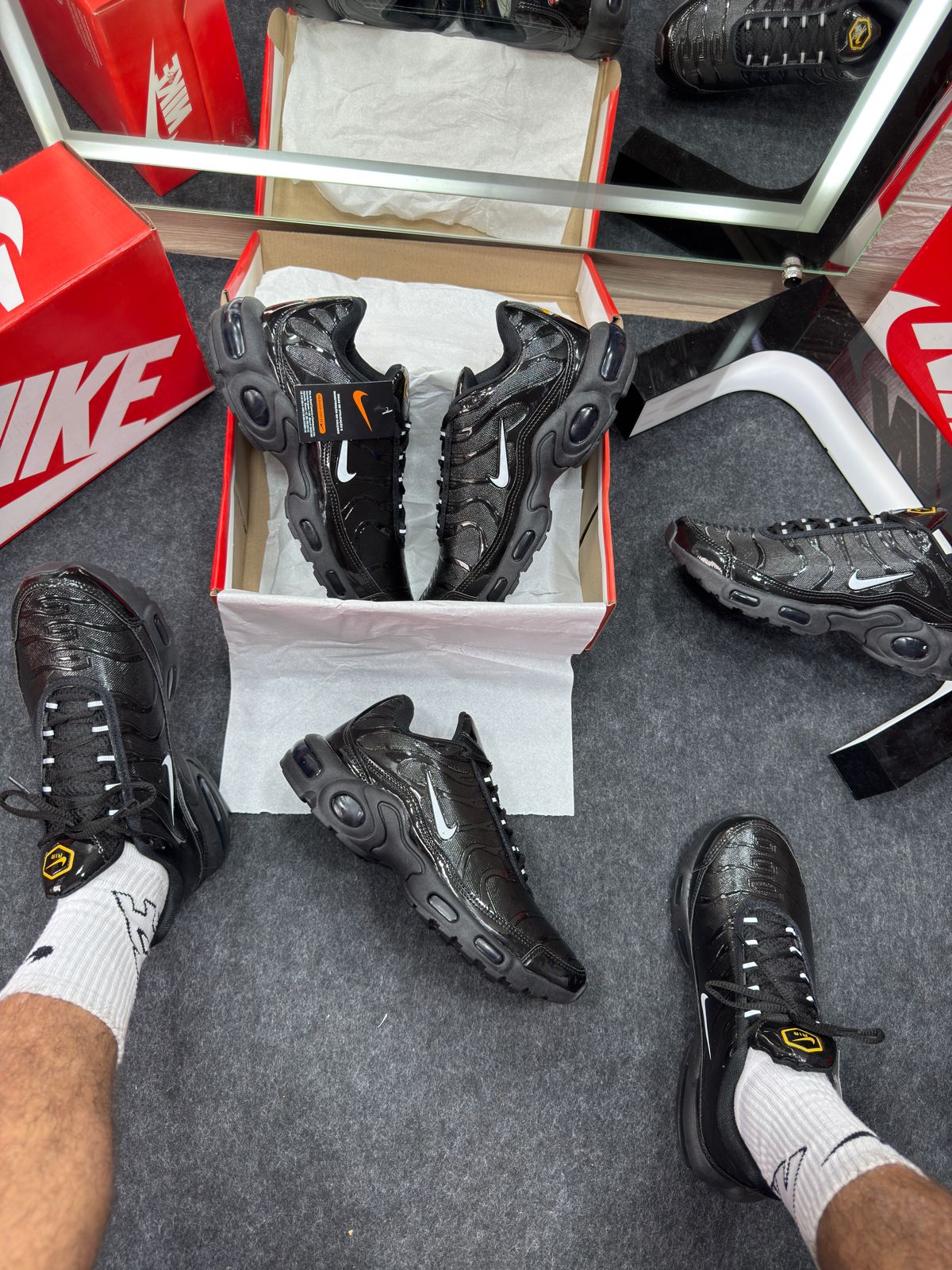 Tenis TN Air Max Variados