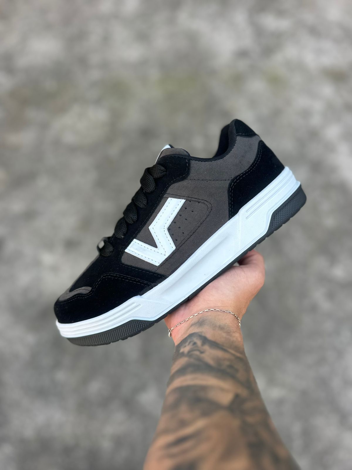 Tênis Vans Uplaud Seu Novo Ícone Urbano Chegou!