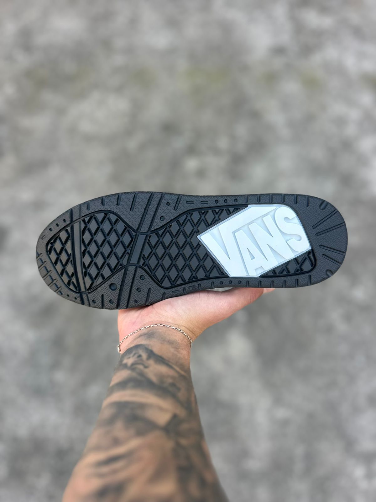 Tênis Vans Uplaud Seu Novo Ícone Urbano Chegou!