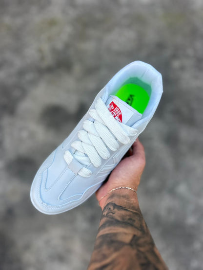 Tênis Vans Uplaud Seu Novo Ícone Urbano Chegou!