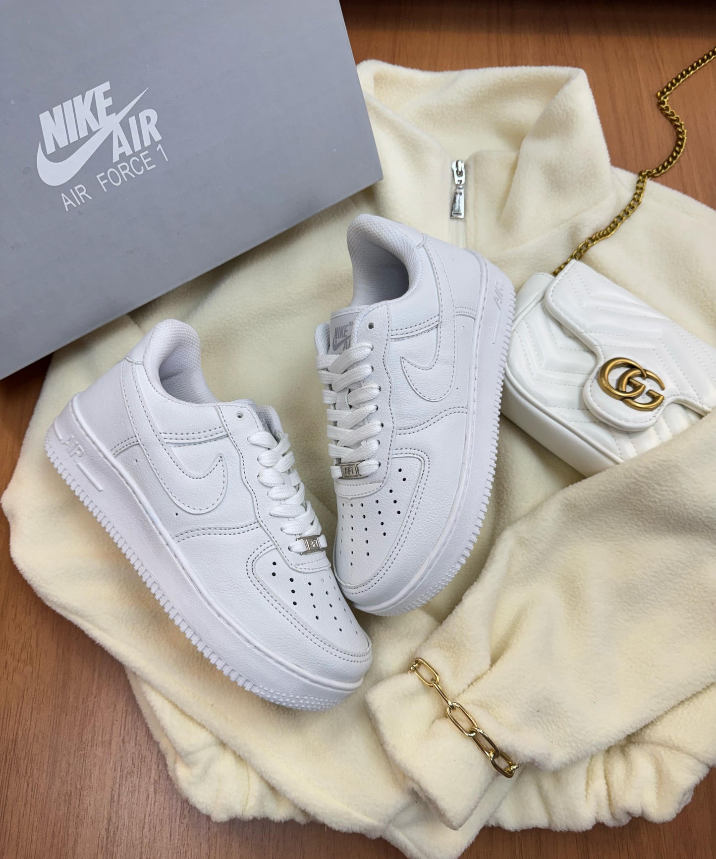 👟 Nike Air Force F1 Premium