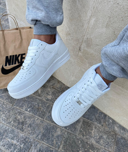 👟 Nike Air Force F1 Premium
