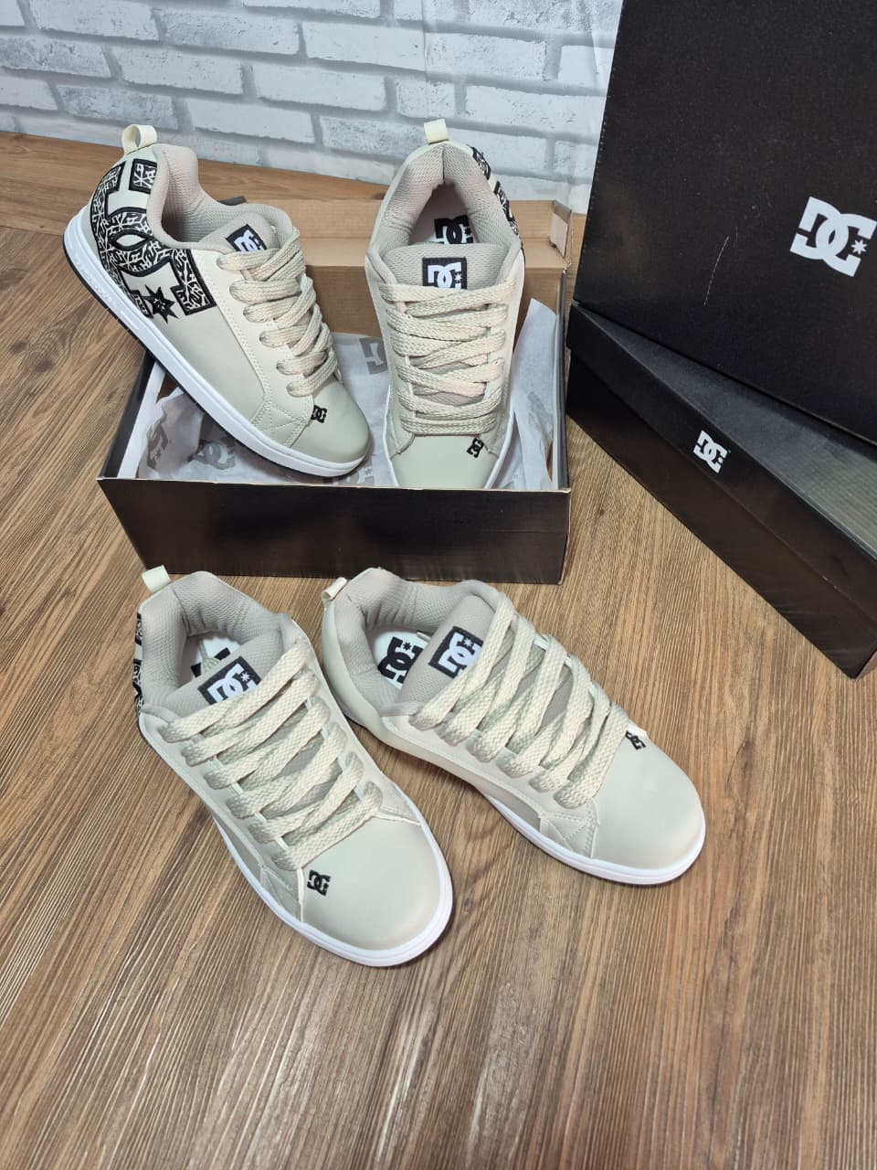 Tênis Calçado Casual de Luxo DC Court Lançamento