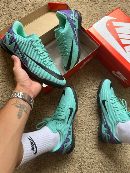 Mercurial Chuteiras Society Premium