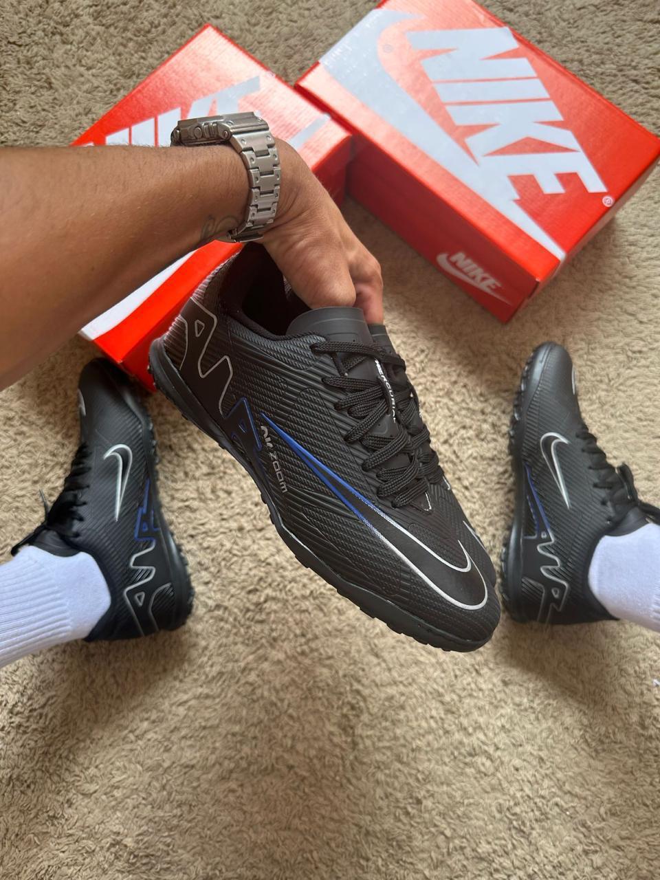 Mercurial Chuteiras Society Premium