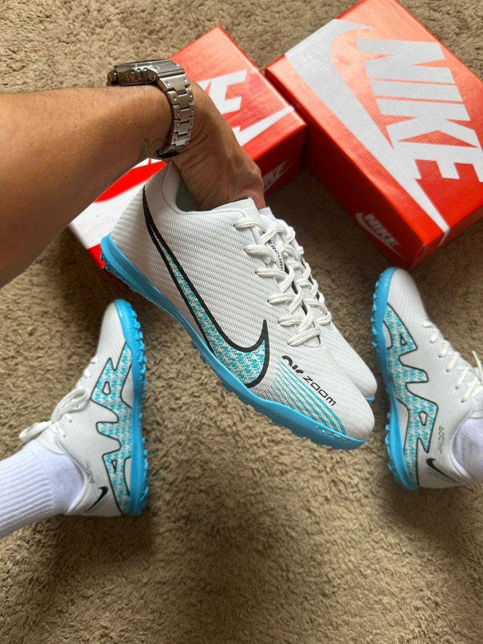 Mercurial Chuteiras Society Premium