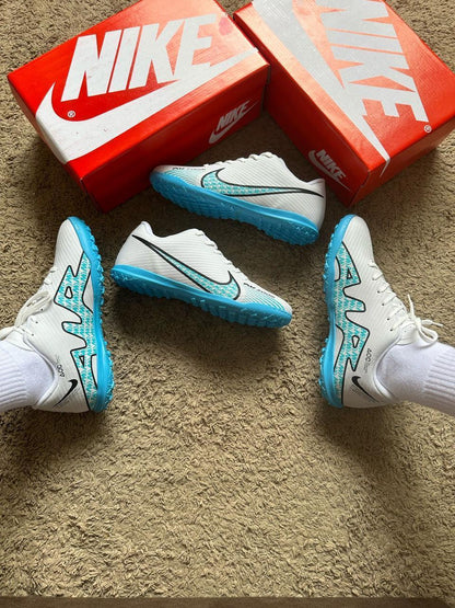 Mercurial Chuteiras Society Premium