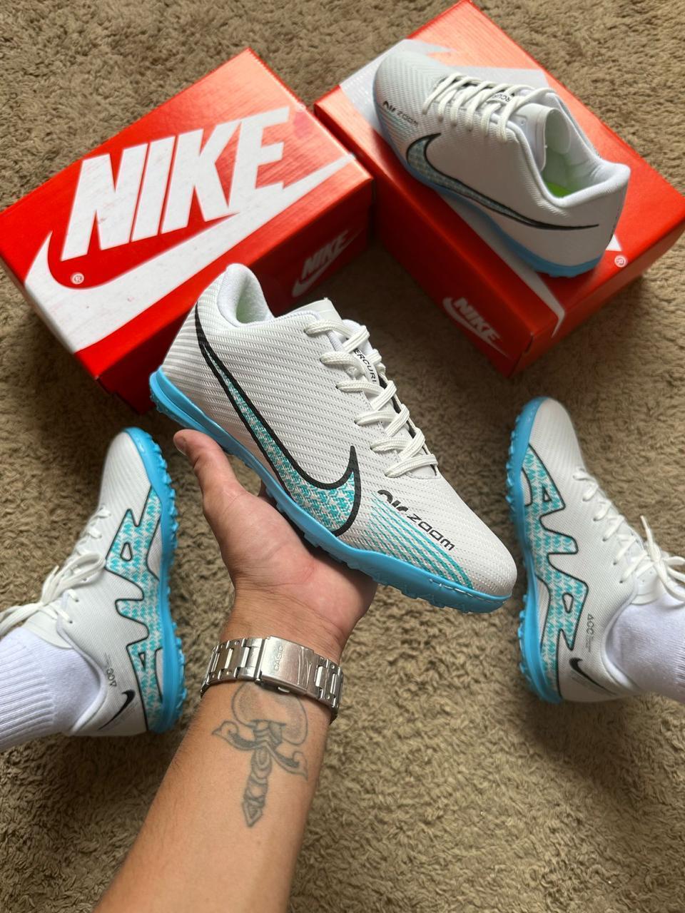 Mercurial Chuteiras Society Premium