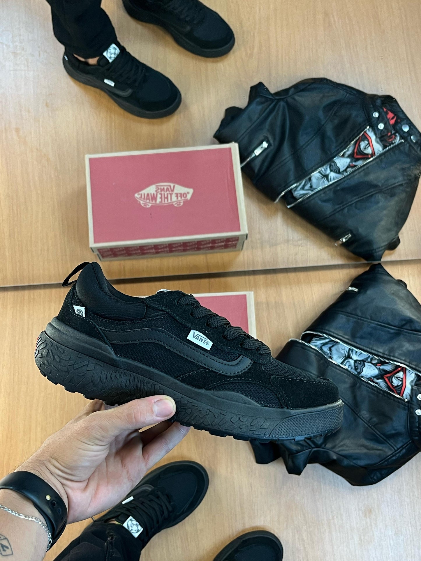 Vans UltraRange Neo VR3 e Neo All Black