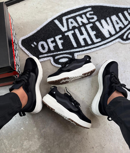 Vans UltraRange Neo VR3 e Neo All Black