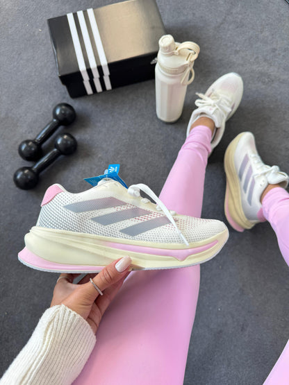 Tenis de Corrida Adidas Supernova Premium Feminino