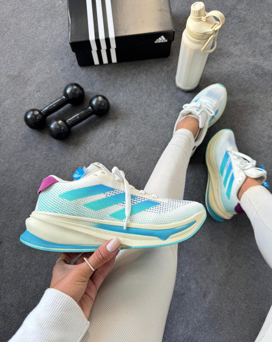 Tenis de Corrida Adidas Supernova Premium Feminino