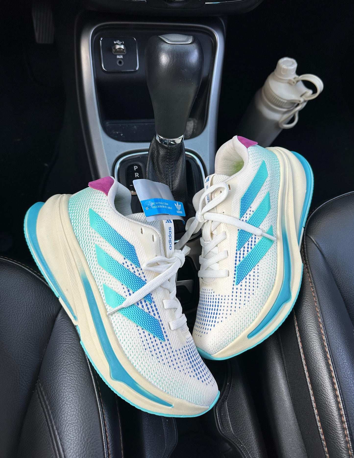 Tenis de Corrida Adidas Supernova Premium Feminino