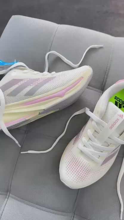 Tenis de Corrida Adidas Supernova Premium Feminino